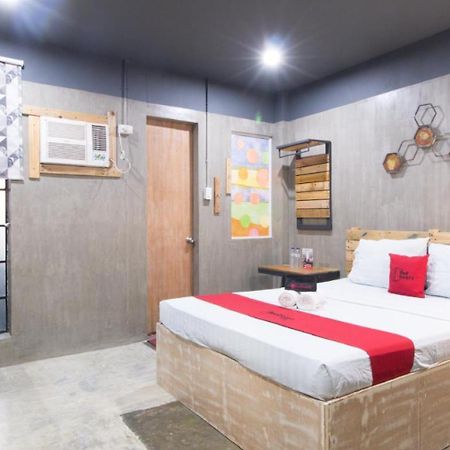 אילוילו Reddoorz Plus @ Taft North Mandurriao מראה חיצוני תמונה